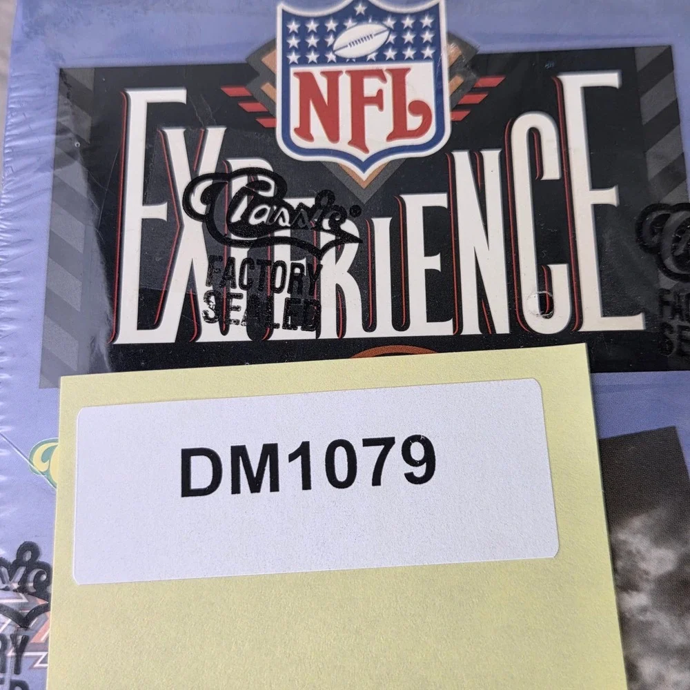 1996 Classic NFL Experience Factory Sealed Set 125 Cards 12 Packs Super Bowl XXX